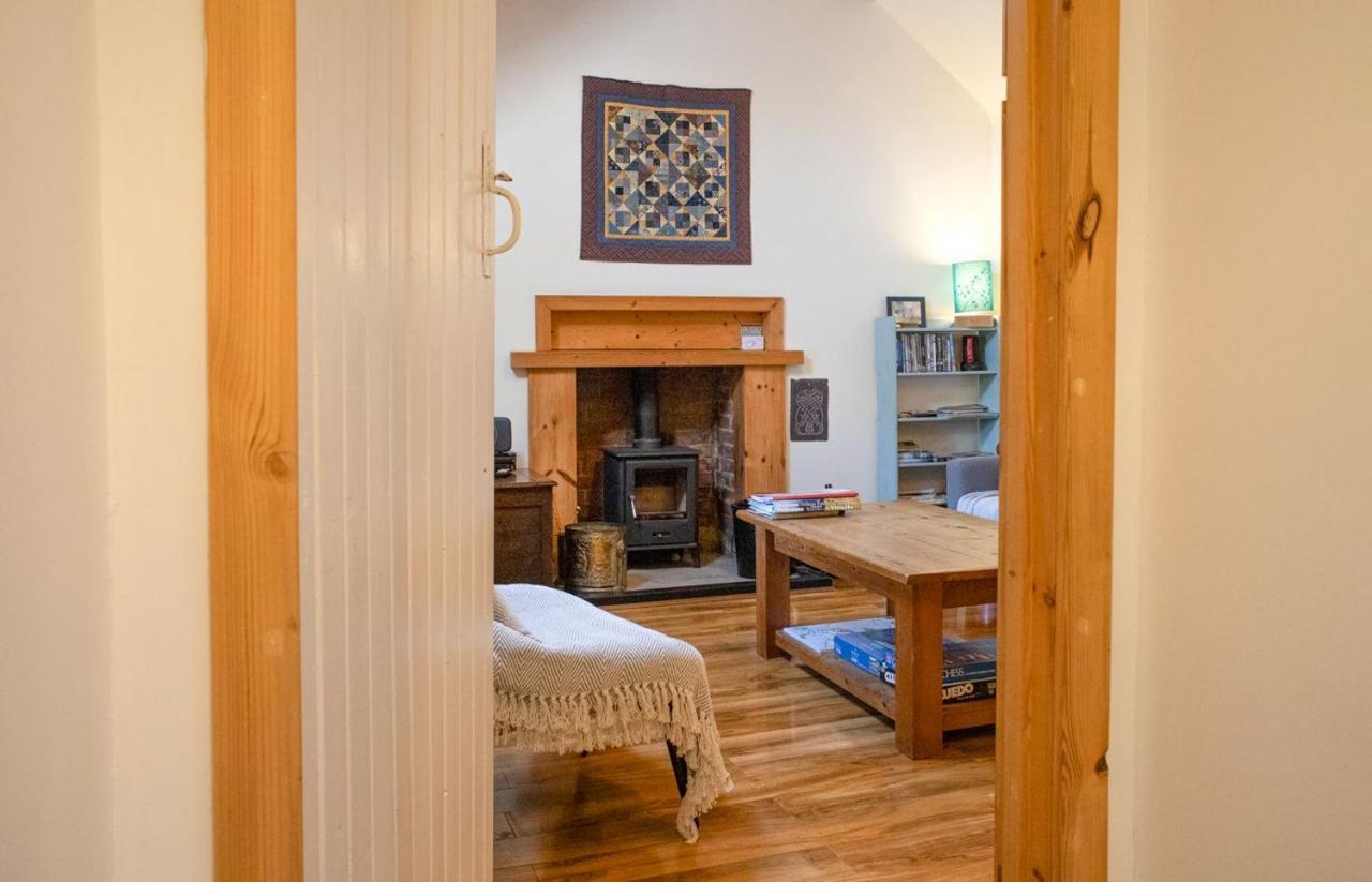 Half Of 12 Camustianavaig Villa Camastianavaig Екстериор снимка