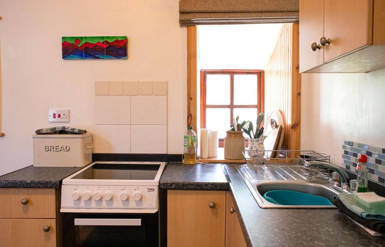 Half Of 12 Camustianavaig Villa Camastianavaig Екстериор снимка