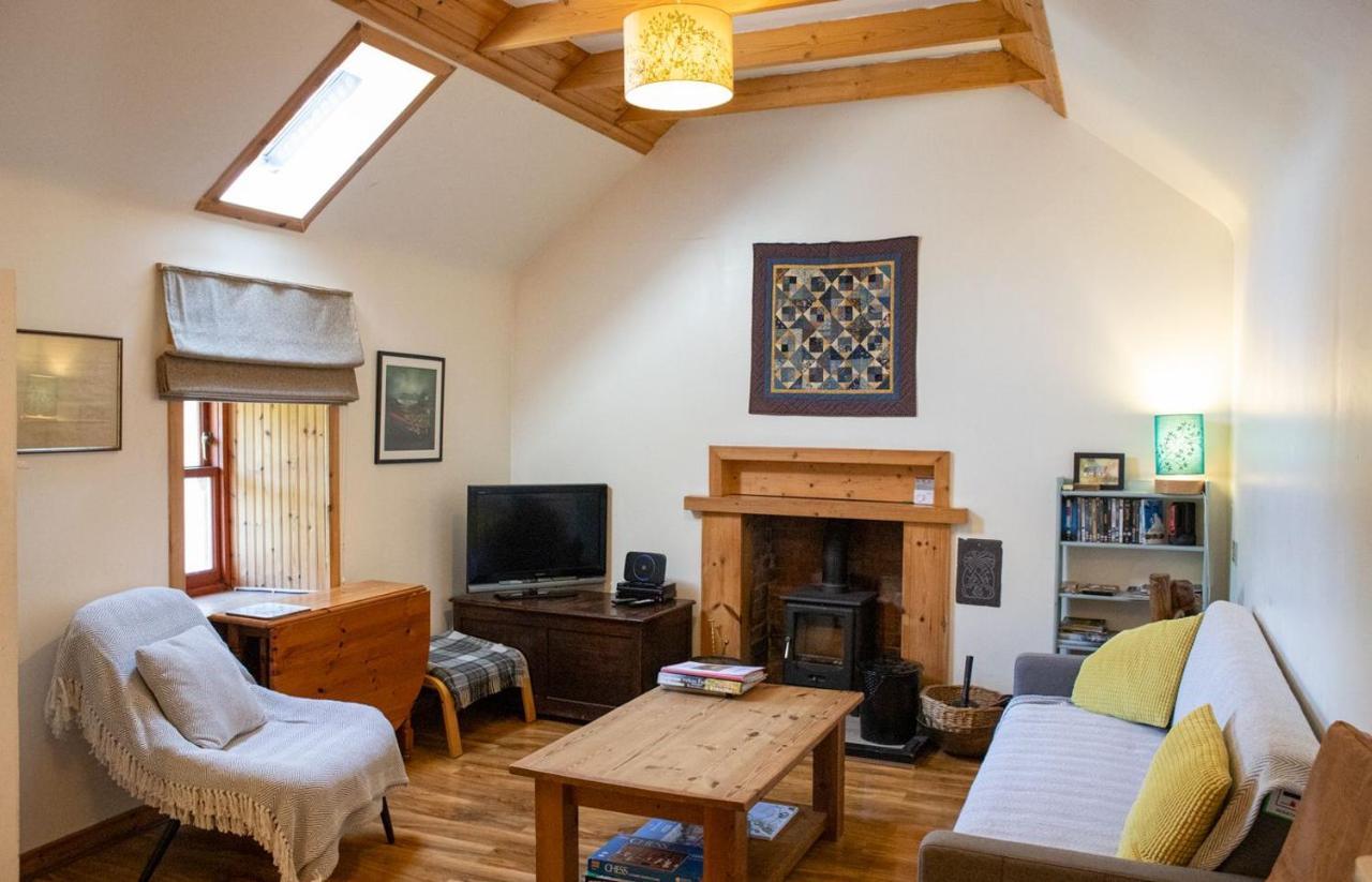 Half Of 12 Camustianavaig Villa Camastianavaig Екстериор снимка